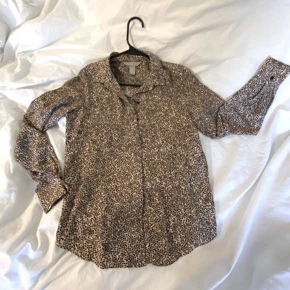 H&M Tops - Leopard Print Button Down